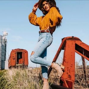 FREEBIRD Bela Taupe Multi  Turquoise with Red Bottoms SZ 7 Rare